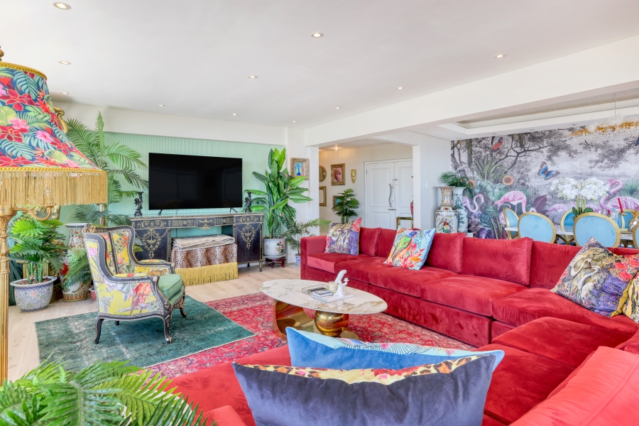 3 Bedroom Property for Sale in Sea Point Western Cape